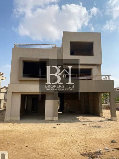 7 Bedroom Villa for Sale in 6th of October, Giza - IMG-20250506-WA0029. jpg