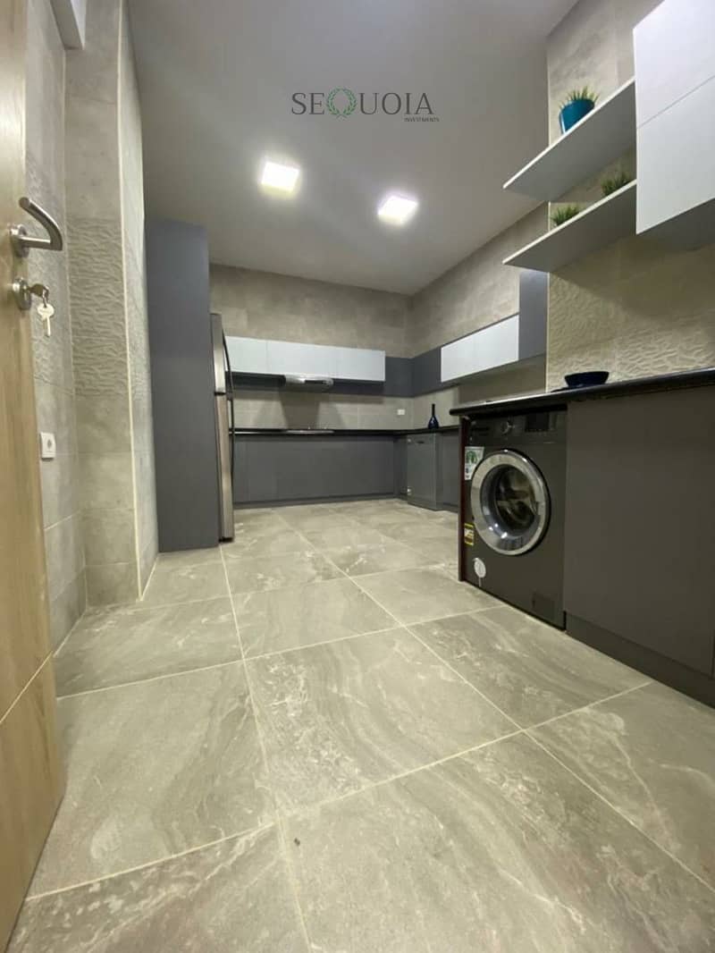 3 Vth Square Live Photos - Apts. _42. jpg