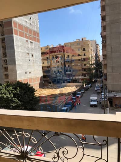 فلیٹ 3 غرف نوم للبيع في كفر عبدو، الإسكندرية - WhatsApp Image 2025-05-14 at 2.10. 53 PM (3). jpeg