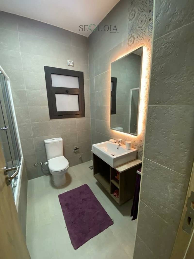 22 Vth Square Live Photos - Apts. _30. jpg