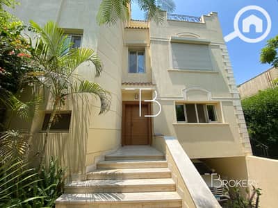 توين هاوس 3 غرف نوم للبيع في الشيخ زايد، الجيزة - ce9ef91b-93df-417f-af6c-8d886b030bbd. jpg