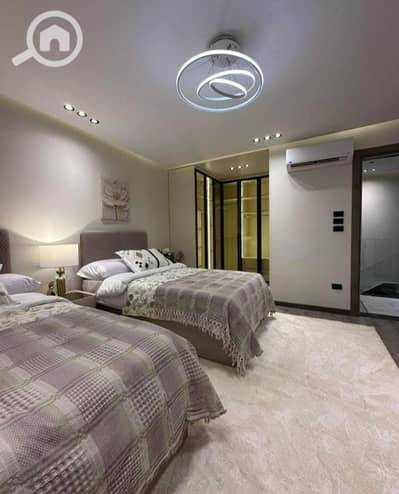 3 Bedroom Apartment for Sale in New Cairo, Cairo - 493960326_122169240068559283_1670130866464138758_n. jpg