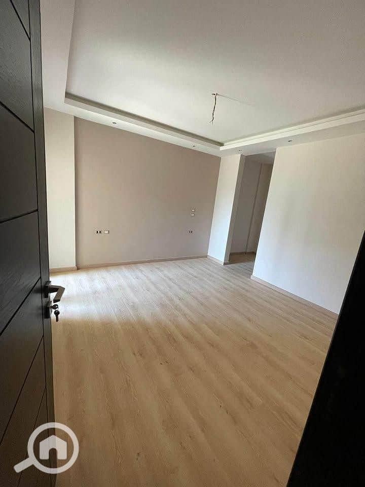 3 ادرس ايست شقه3. jpg