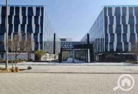 Office for Sale in New Cairo, Cairo - WhatsApp Image 2022-10-19 at 2.53. 47 PM (5). jpeg