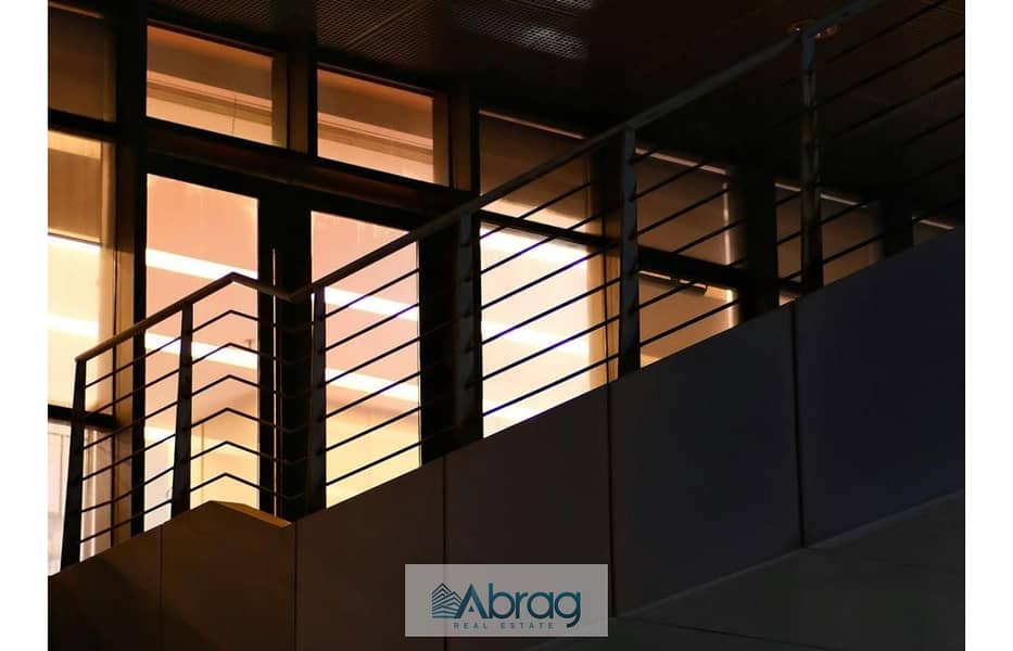 10 Lugar Brochure updated. pdf-image-139. jpg
