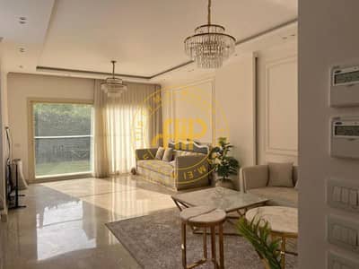 5 Bedroom Villa for Sale in 6th of October, Giza - WhatsApp Image 2025-04-16 at 10.52. 42 AM. jpg