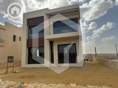 فیلا 3 غرف نوم للبيع في 6 أكتوبر، الجيزة - O West 1. jpg