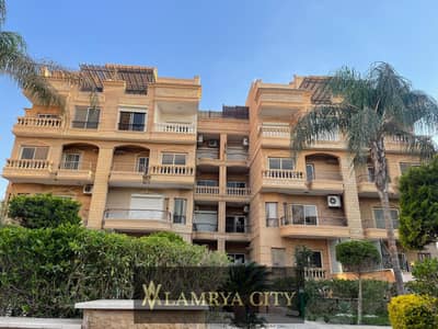 3 Bedroom Flat for Sale in New Cairo, Cairo - شقه رسيل. jpg
