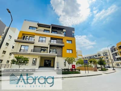 4 Bedroom Penthouse for Sale in 6th of October, Giza - 32. jpg