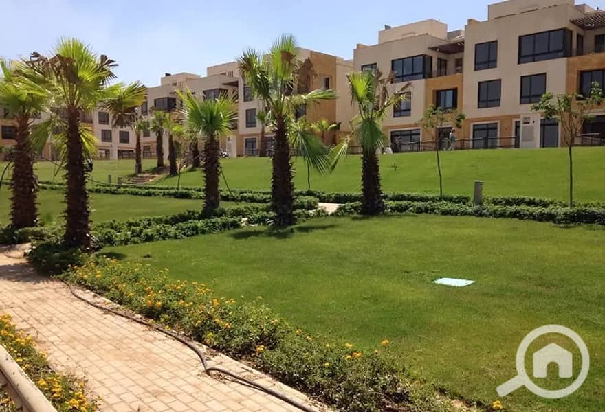 8 Green_spaces_in_sodic_westown. jpg