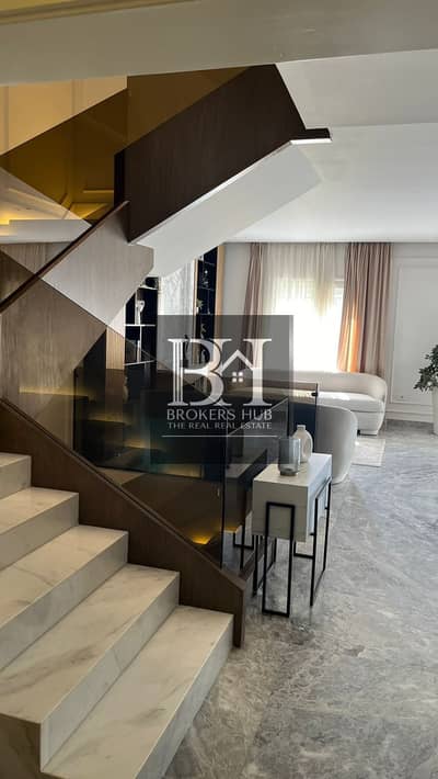 4 Bedroom Villa for Sale in 6th of October, Giza - IMG-20250515-WA0213. jpg