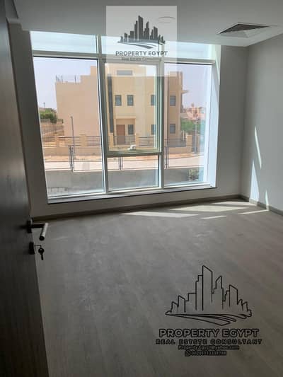 مکتب  للايجار في الشيخ زايد، الجيزة - WhatsApp Image 2025-05-15 at 4.12. 21 PM (5). jpeg
