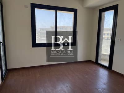 2 Bedroom Apartment for Sale in 6th of October, Giza - IMG-20250515-WA0163. jpg