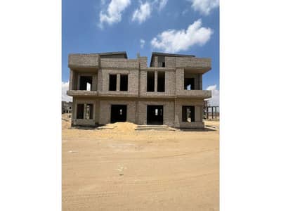 تاون هاوس 5 غرف نوم للبيع في الشيخ زايد، الجيزة - 0b97b942-c0b2-4b84-a658-33875535cf65. jfif. jpg
