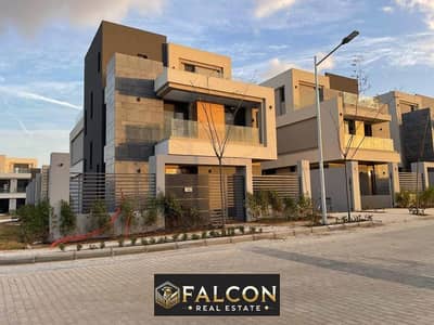 4 Bedroom Villa for Sale in New Cairo, Cairo - 493168154_1695125841107804_4359090913327806289_n. jpg
