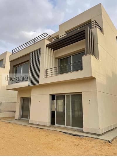 فیلا 5 غرف نوم للبيع في القاهرة الجديدة، القاهرة - b2e5cfea-ec32-43f3-8fde-5ec1791d0bd3. jpg