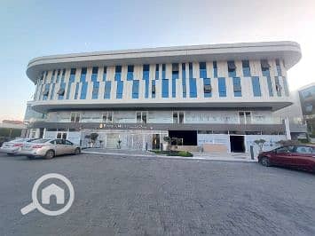 محلات تجارية  للايجار في الشيخ زايد، الجيزة - IMG-20241120-WA0018. jpg
