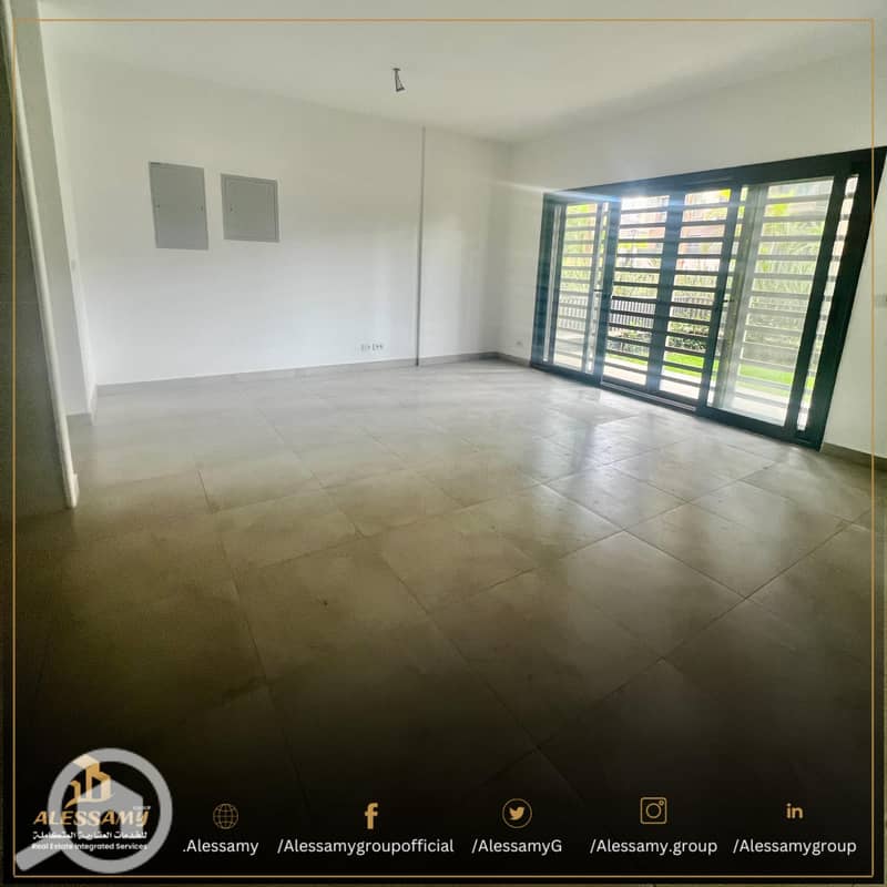7 PRIVADOGROUNDWITHGARDENFORSALE (6). jpg