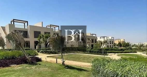 3 Bedroom Townhouse for Sale in 6th of October, Giza - 197157f1a7a44abfb3b7d594a45c46e5. jpg