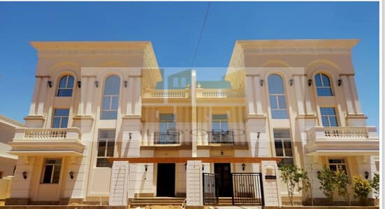 تاون هاوس 4 غرف نوم للبيع في العاصمة الإدارية الجديدة، القاهرة - WhatsApp Image 2025-05-15 at 12.35. 01_6fdd1d09. jpg