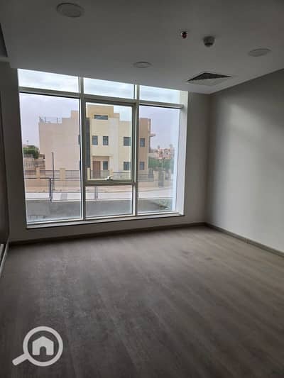 مکتب  للبيع في الشيخ زايد، الجيزة - eaad71c0-055c-4c92-ab82-f9c4e2a43702. jfif. jpg