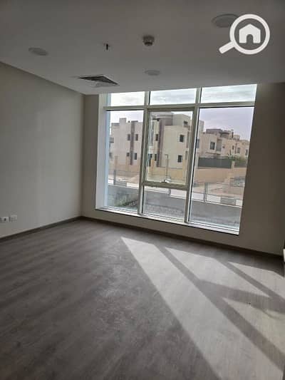 مکتب  للبيع في الشيخ زايد، الجيزة - 6e2c2c4b-d817-4331-a9f4-e5d3e930d409. jfif. jpg