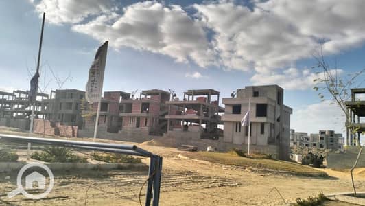 توين هاوس 5 غرف نوم للبيع في الشيخ زايد، الجيزة - IMG-20250430-WA0376. jpg