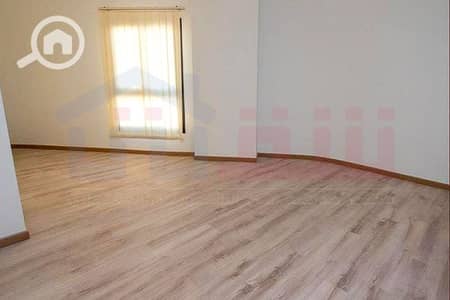 4 Bedroom Flat for Sale in Smoha, Alexandria - WhatsApp Image 2025-05-10 at 10.27. 47 PM (1). jpg