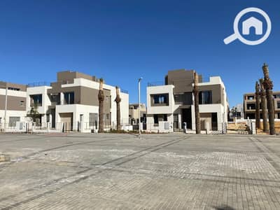 تاون هاوس 3 غرف نوم للبيع في القاهرة الجديدة، القاهرة - WhatsApp Image 2024-12-16 at 8.36. 57 AM (2). jpeg
