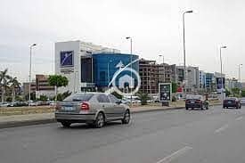 مجمع تجاري  للبيع في القاهرة الجديدة، القاهرة - شارع التسعين -. jpg