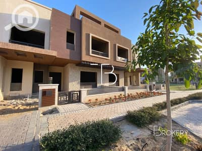 تاون هاوس 3 غرف نوم للبيع في 6 أكتوبر، الجيزة - 1. jpg