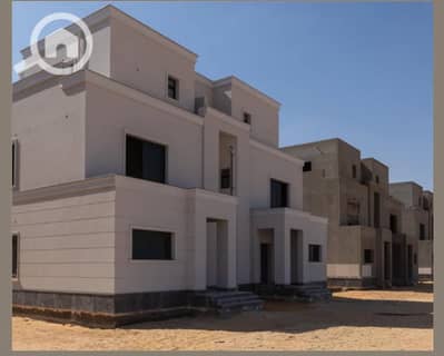 2 Bedroom Apartment for Sale in Sheikh Zayed, Giza - 494694171_1696463650958767_417114773308704777_n. jpg