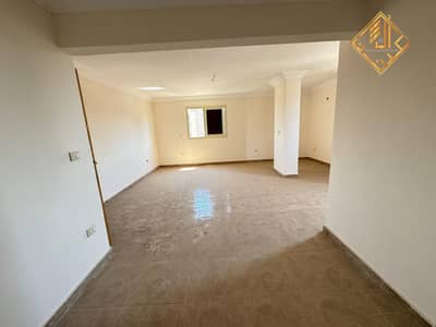 3 Bedroom Flat for Sale in Mohandessin, Giza - WhatsApp Image 2024-07-23 at 16.02. 45. jpeg