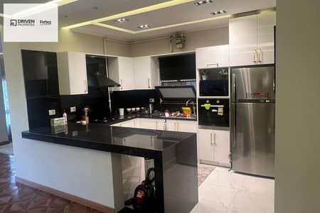 3 Bedroom Flat for Sale in Sheikh Zayed, Giza - R7Ly4zWartBbpSPWwRWZLucD787zAE0ZXLdhzRxK. jpg