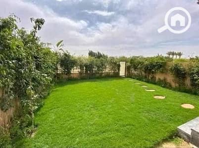 فیلا 5 غرف نوم للبيع في مدينة الشروق، القاهرة - 436426063_398704553041899_3347466449902025355_n. jpg