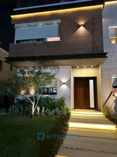 فیلا 3 غرف نوم للبيع في القاهرة الجديدة، القاهرة - WhatsApp Image 2025-05-19 at 21.59. 53_0663a317. jpg