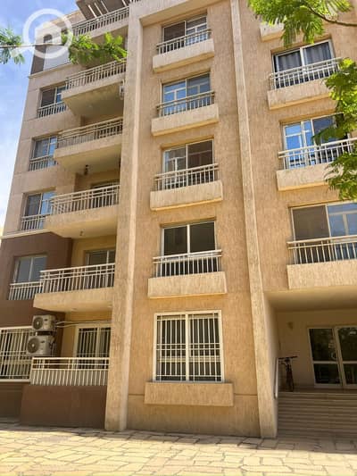 3 Bedroom Flat for Sale in Madinaty, Cairo - IMG-20250508-WA0086. jpg