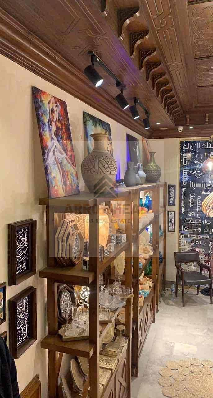 2 b7a948e9-4c93-4d00-a6aa-42e9d844abd2. jpg