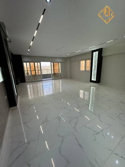 4 Bedroom Flat for Sale in Mohandessin, Giza - WhatsApp Image 2025-03-20 at 22.03. 38 (1). jpeg