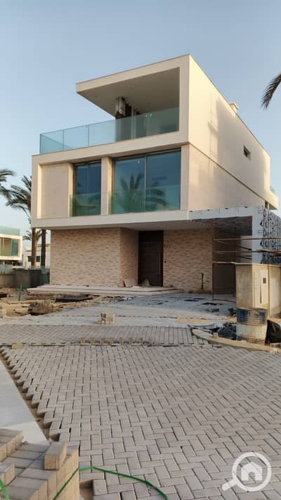 5 Bedroom Villa for Sale in North Coast, Matruh - 0f19accc-e7a8-4e7d-bf93-b371965cd433. jpg
