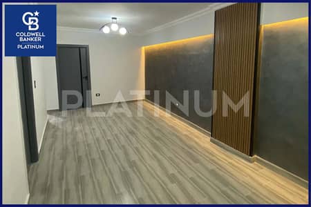 فلیٹ 6 غرف نوم للبيع في ميامي، الإسكندرية - 1 (2). JPG