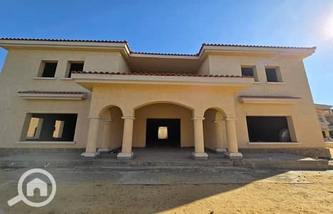 5 Bedroom Villa for Sale in Madinaty, Cairo - 470187573_8858372190918784_2656297679869701933_n. jpg