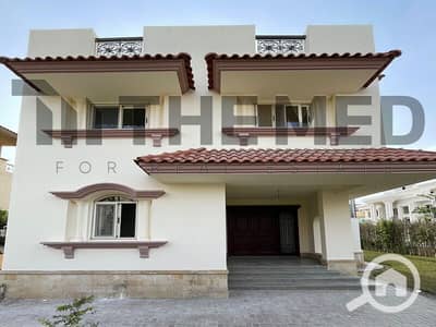 فیلا 3 غرف نوم للبيع في الشيخ زايد، الجيزة - IMG-20250520-WA0006. jpg