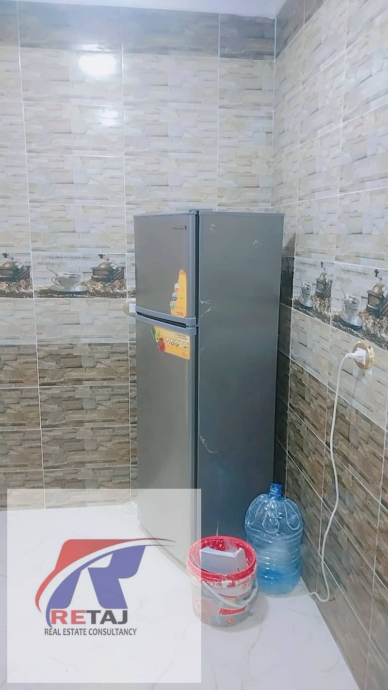 9 9. jpeg