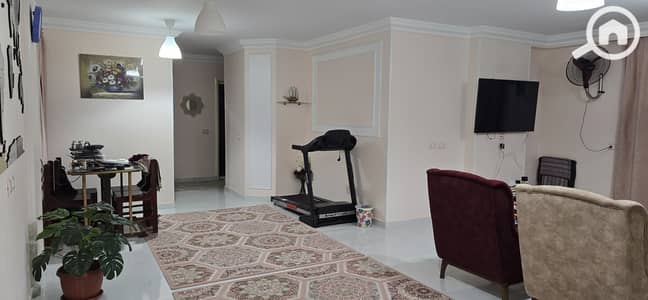 3 Bedroom Flat for Sale in Maadi, Cairo - WhatsApp Image 2025-05-09 at 2.56. 09 AM (1). jpeg
