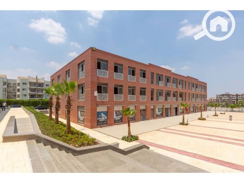 10 The Courtyard Dorra 10. jpg
