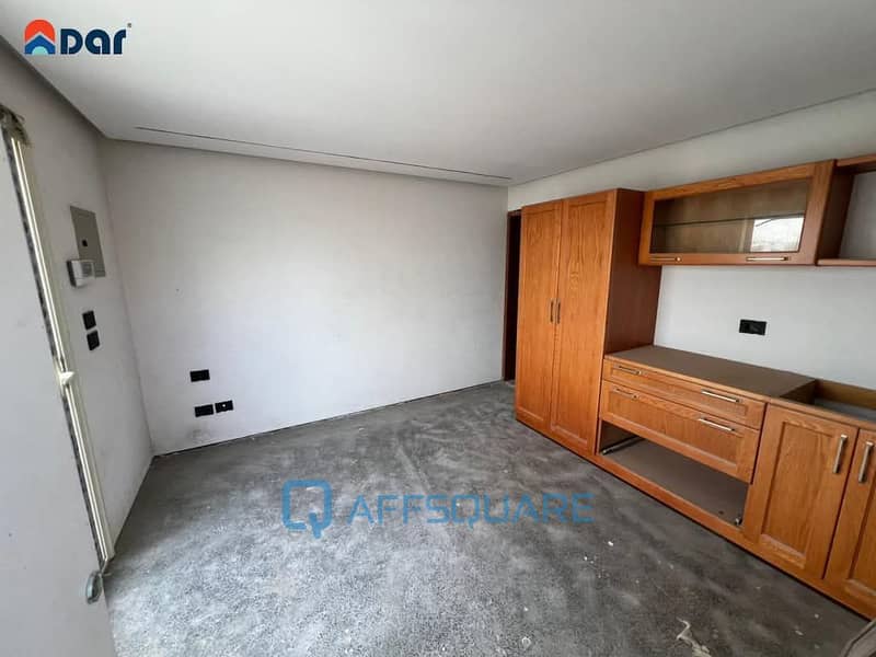 9 2dbe6ea4-e01a-4044-a3a3-6afd945b3f67. jpg