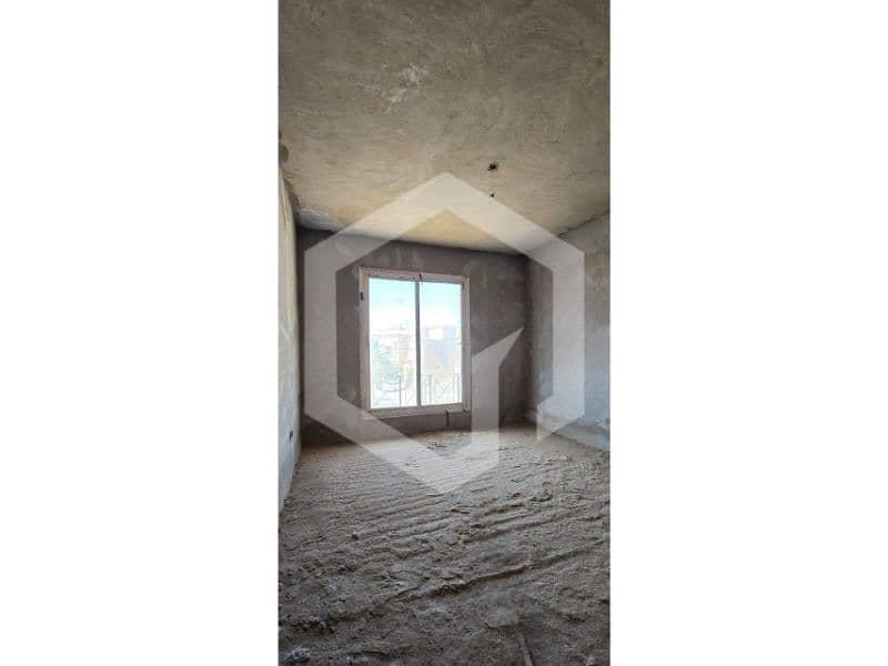 9 Royal Meadows 9. jpg