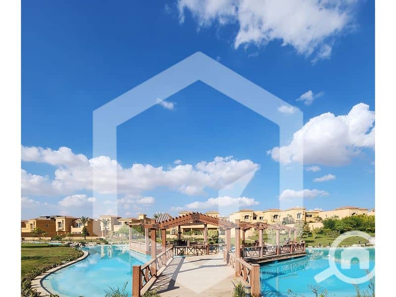 6 Royal Meadows 6. jpg