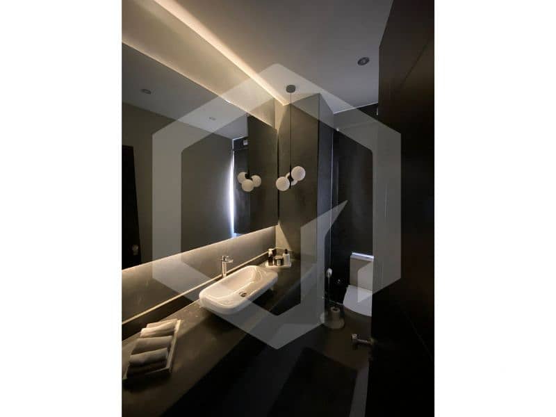 7 Royal Meadows 7. jpg